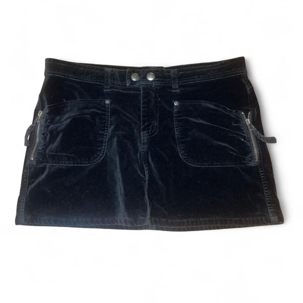 Guess Women's Black Velvet Mini Skirt SZ 30